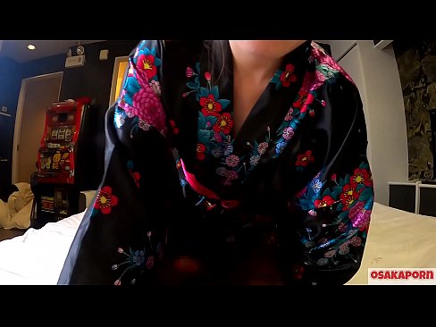 ❤️ Neska cosplay gazteak sexua orgasma arte maite du zaldizko emakume baten zorrotada batekin eta putzarekin. Japoniako jantzi tradizionalarekin, puxi iletsua eta titi ederrak dituen neska asiarra, afizionatuen bideoan, jostailu putzekin masturbazioa erakusten duena. Sakura 3 OSAKAPORN. Sexua pornoan eu.sexvideogif.ru ❌️❤